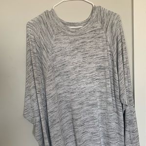 American Eagle Long Sleeve Sweater